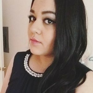 Meet your Posher, Lily